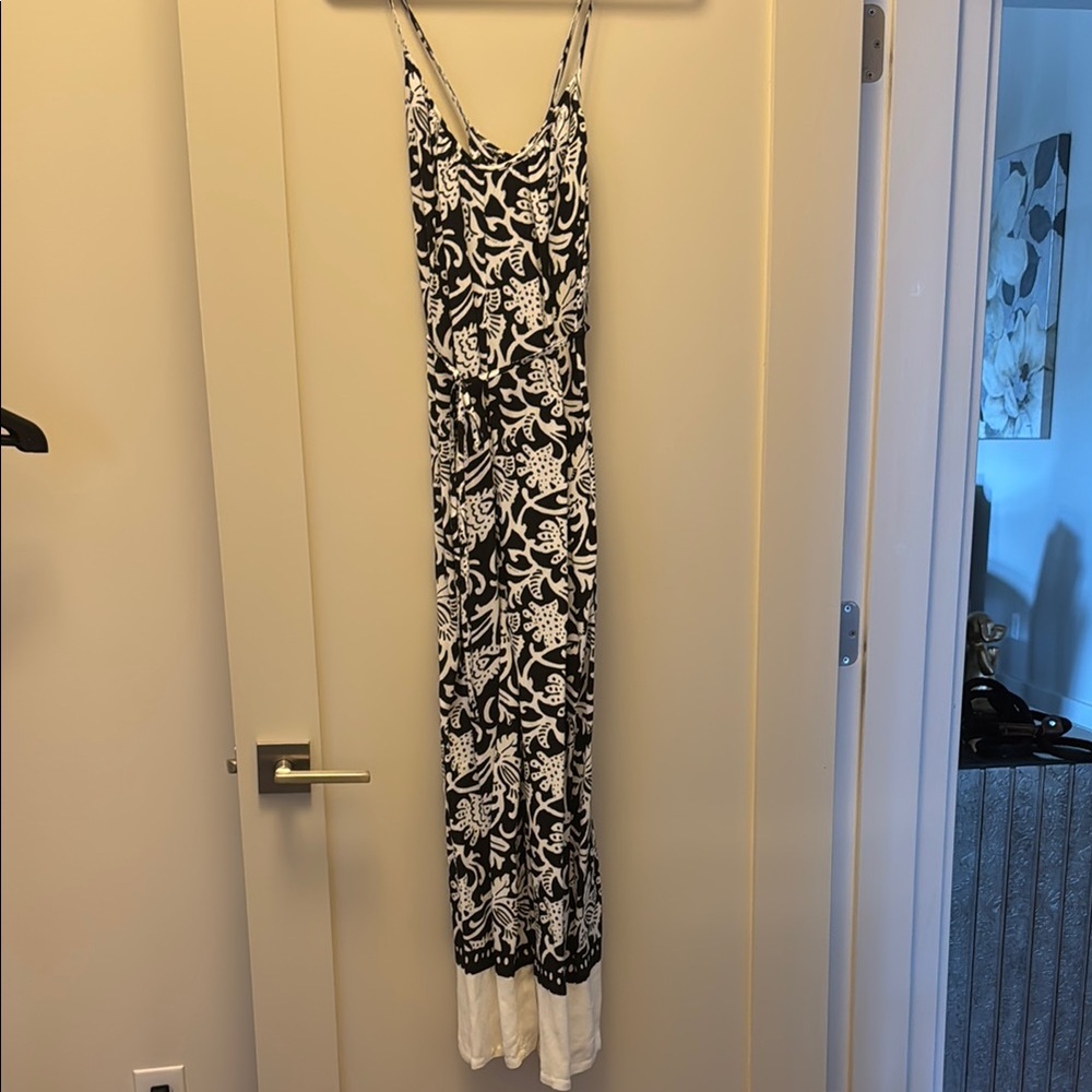 NWT Loft Black and White Floral Romper with wide legs